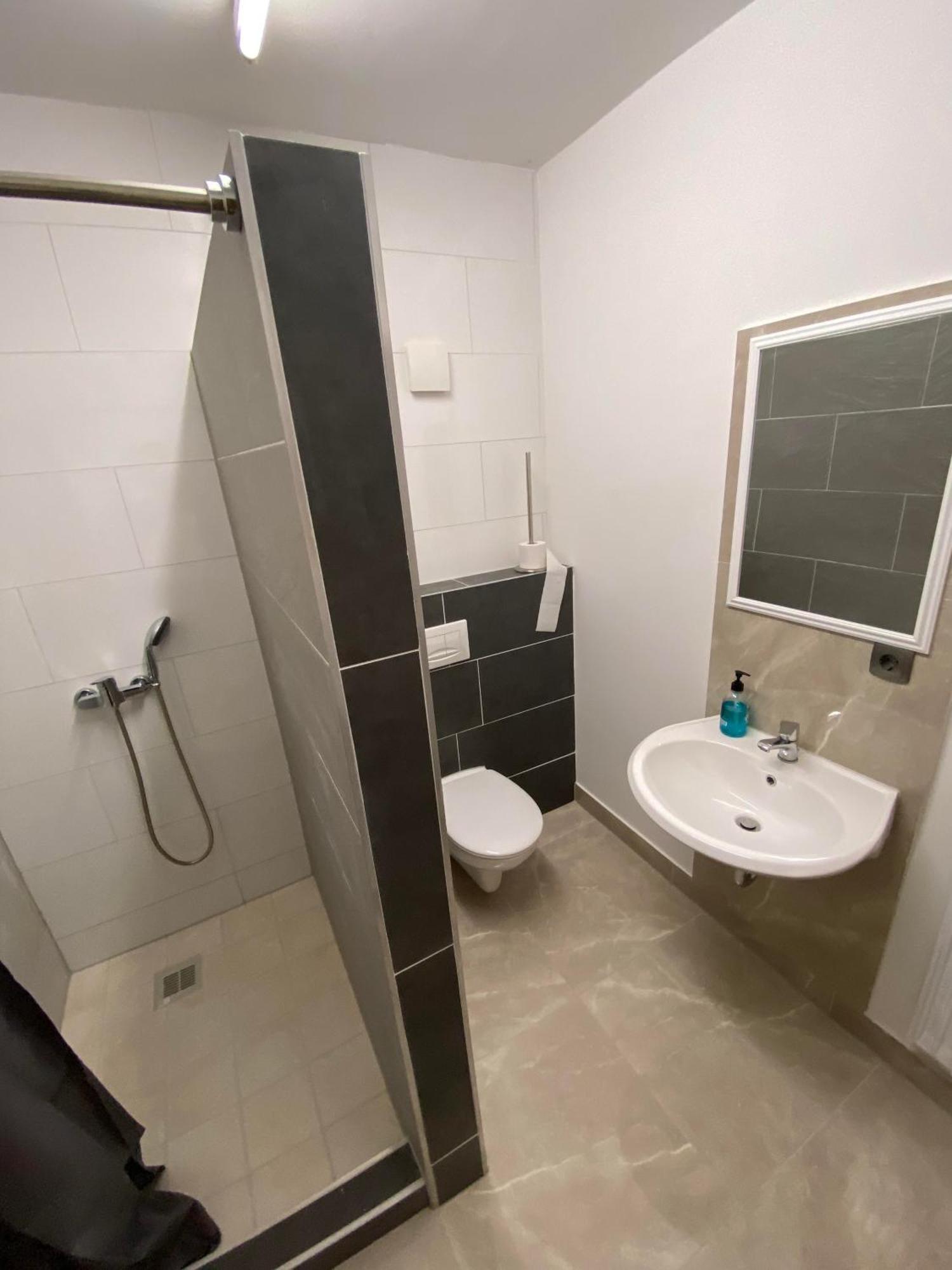 בלומברג Apartments Feniks מראה חיצוני תמונה